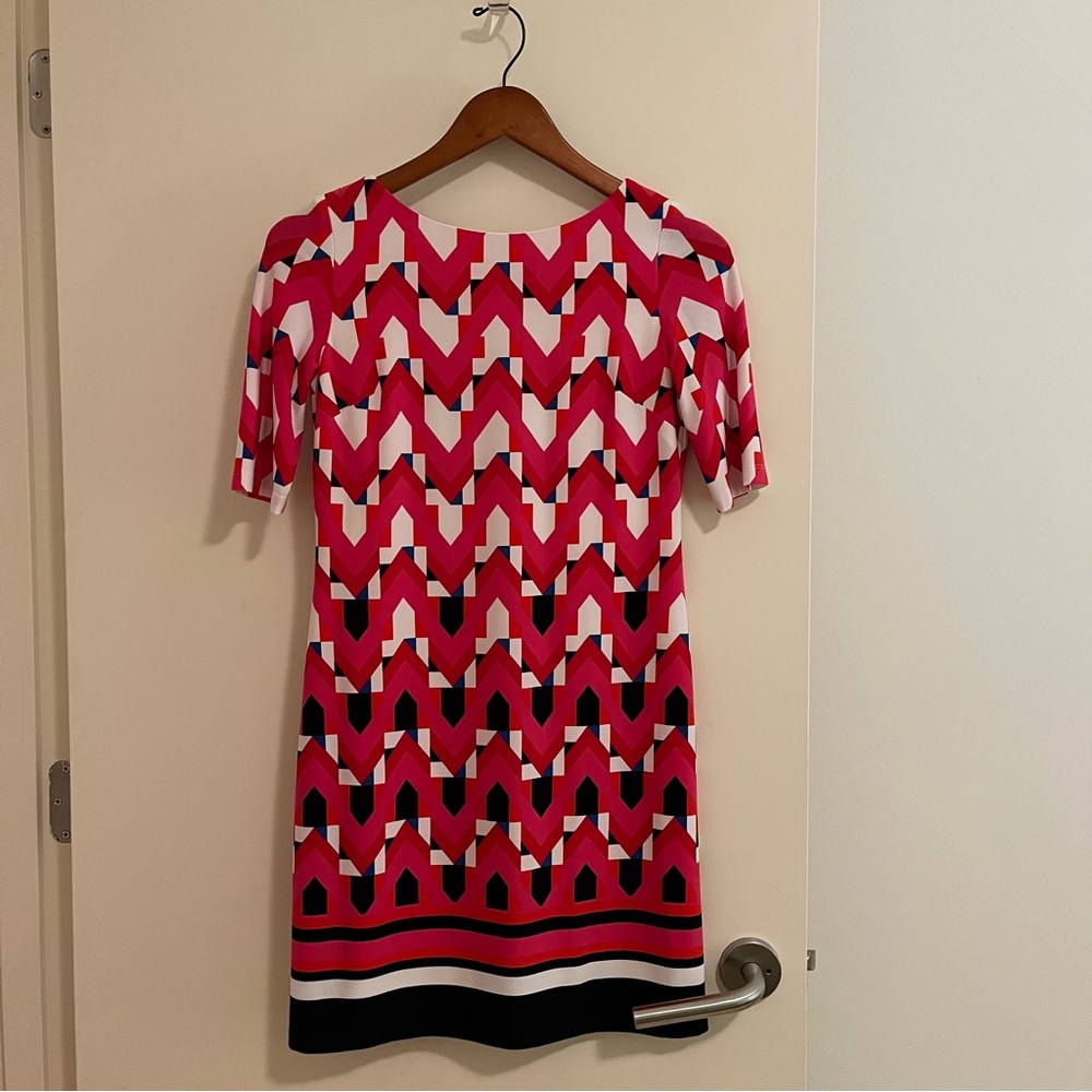 Eliza J Sheath Mini Dress Short Sleeve Crew Neck